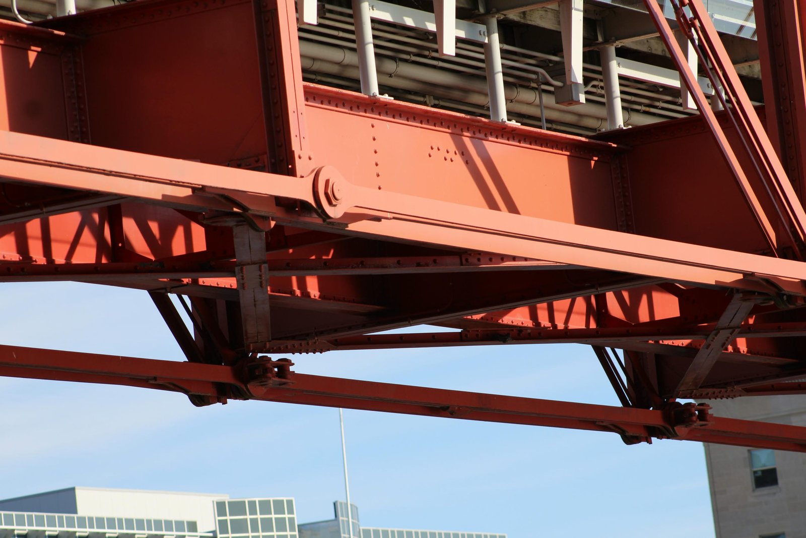Floor details of truss span